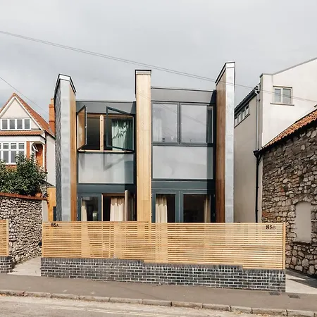 Redland In Bespoke 2 Of 2 Сasa de vacaciones