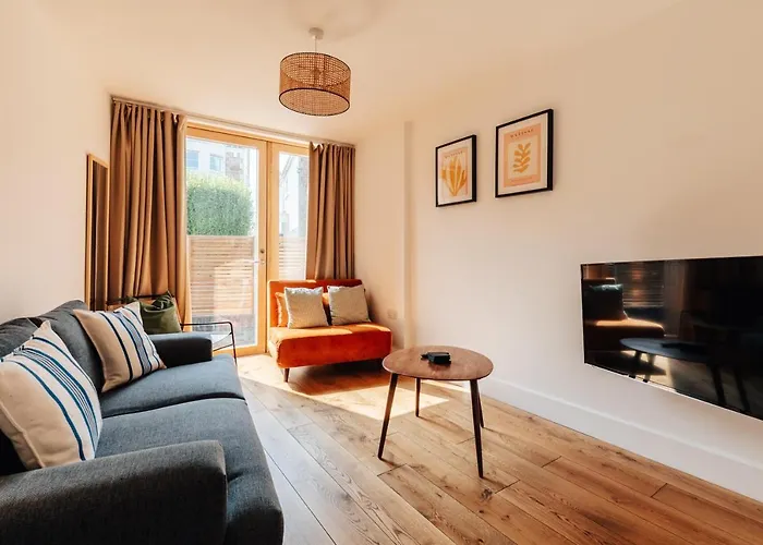 Redland In Bespoke 2 Of 2 *